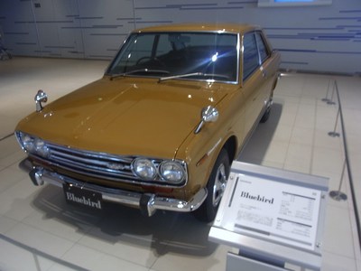 日産ブルーバード